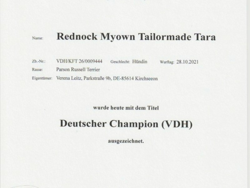 Tara’s erster Champion Titel in der Erwachsenen&nbsp;Klasse